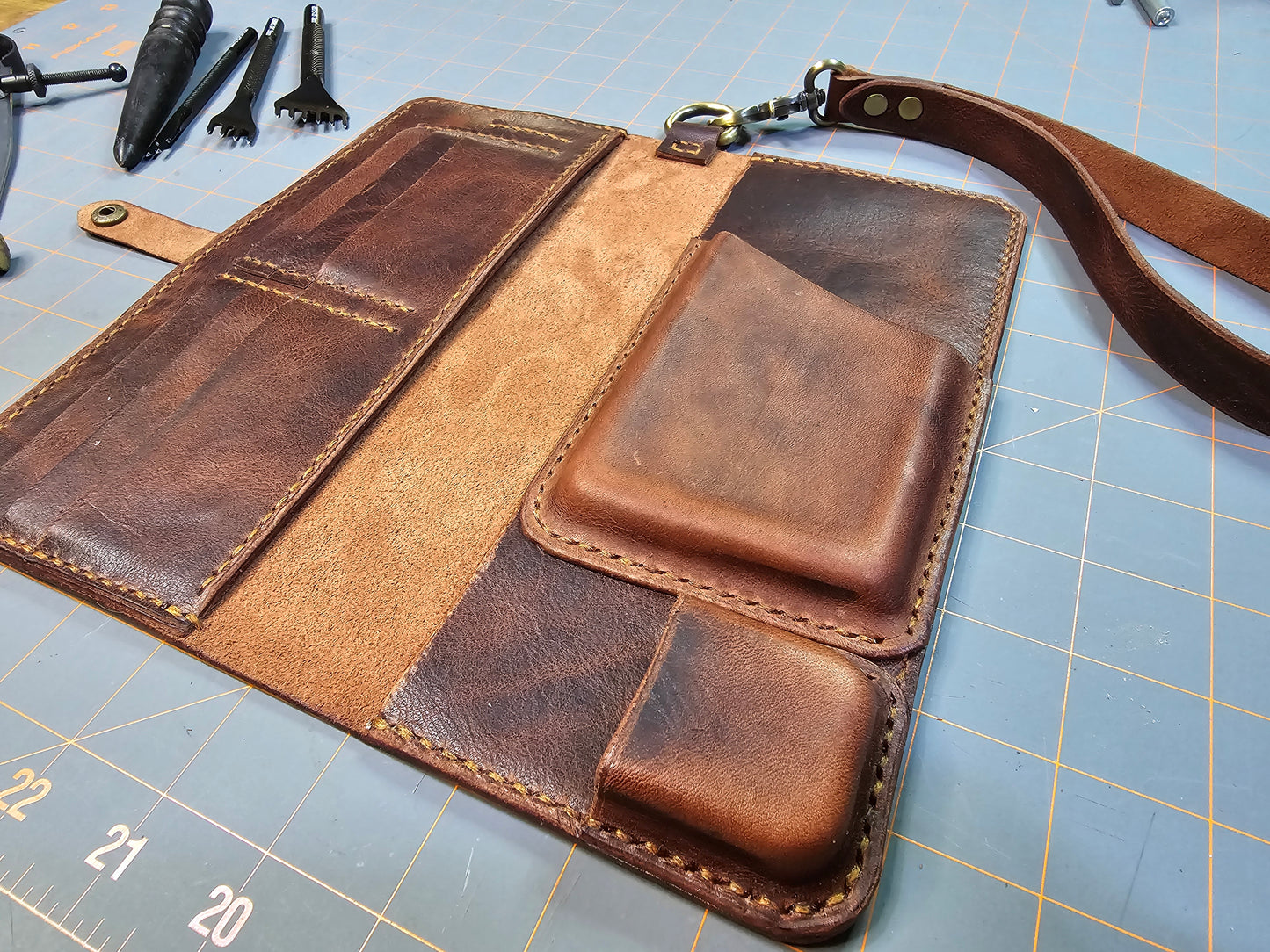 The Artisan Everyday Clutch