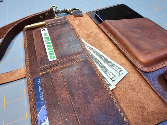 The Artisan Everyday Clutch