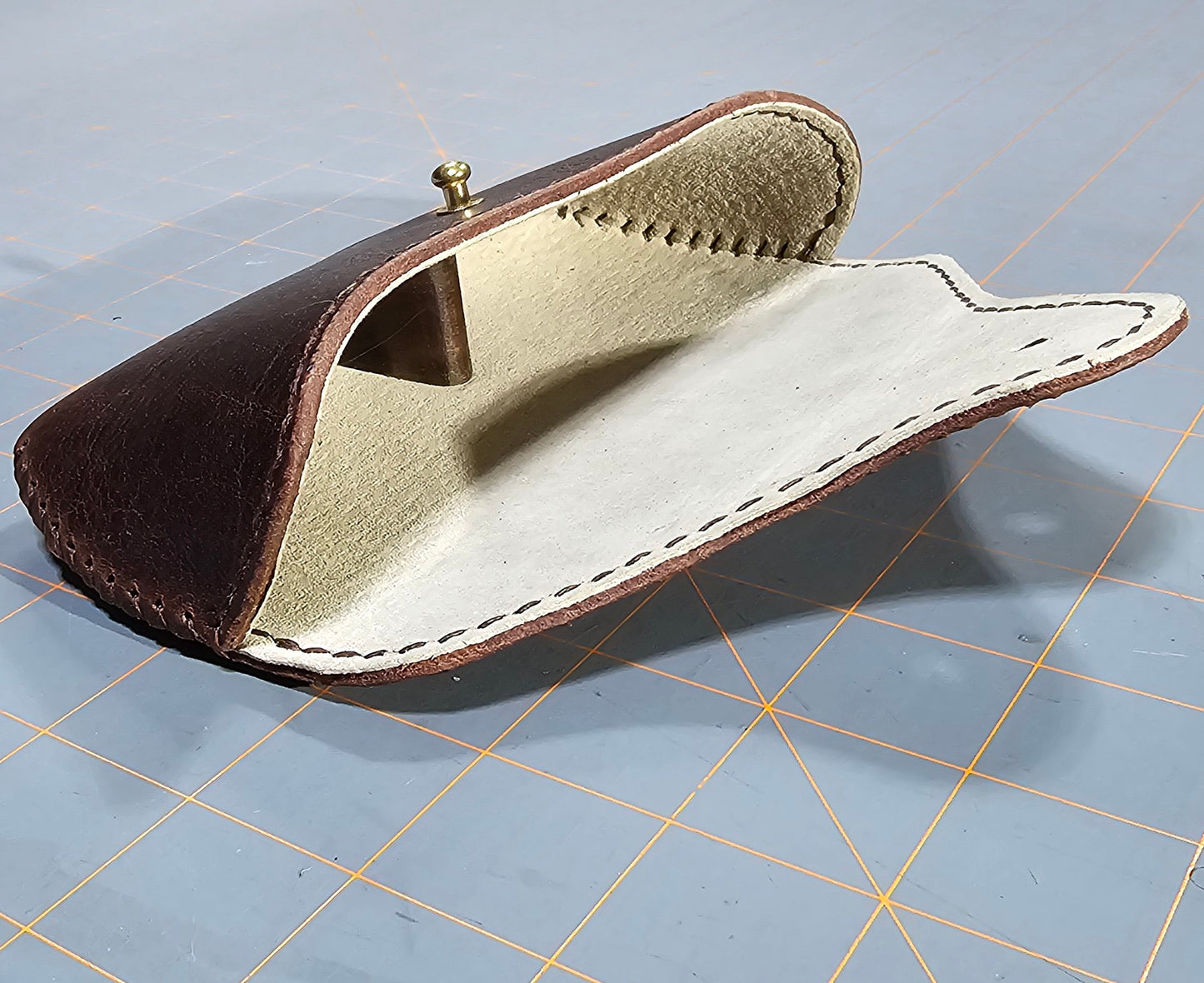 Heritage Leather Glasses Case